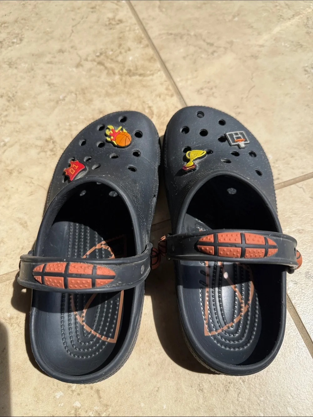 CROCS Black Kids Clogs with Basketball Charms size J6
